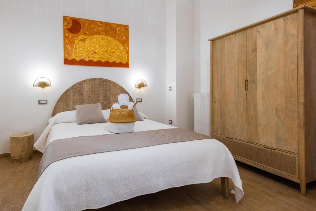 Lovely Rooms - Guest House Suites Triggiano Exterior foto